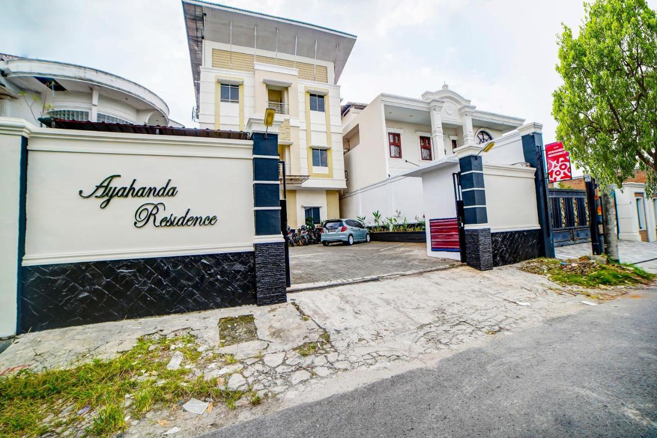 Oyo 91170 Ayahanda Residence Medan Exterior photo