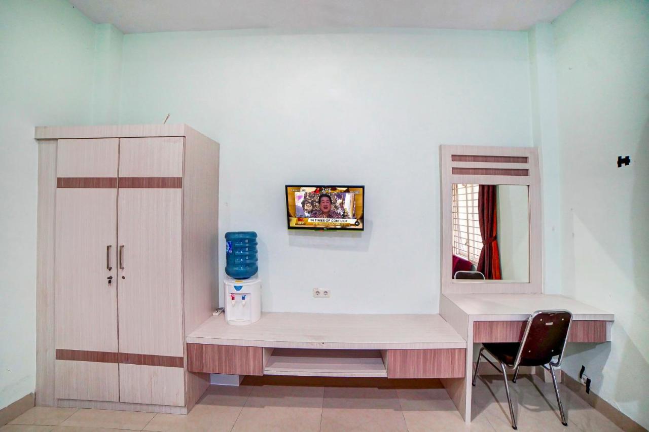 Oyo 91170 Ayahanda Residence Medan Exterior photo